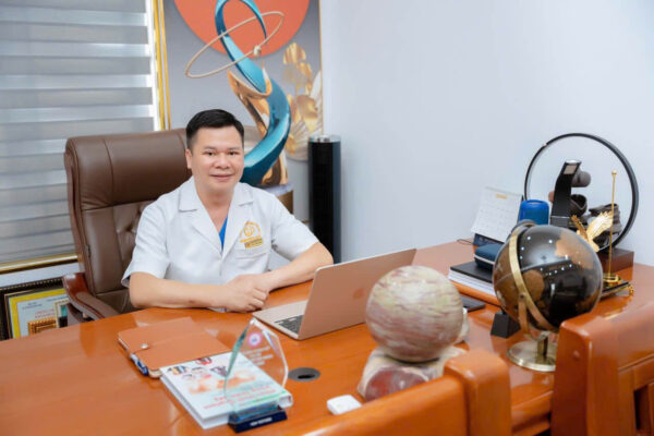 Bác sĩ CKI. Trần Văn Hải là bác sĩ uy tín trong lĩnh vực nha khoa tại Đông Triều - Quảng Ninh