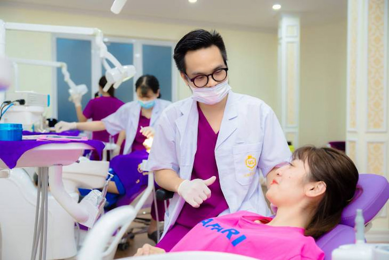 Đội ngũ y bác sĩ với nhiều năm kinh nghiệm chỉnh nha