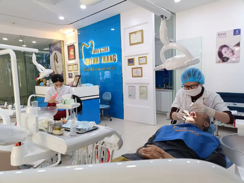 Nha khoa Quỳnh Trang có đội ngũ bác sĩ chuyên môn cao