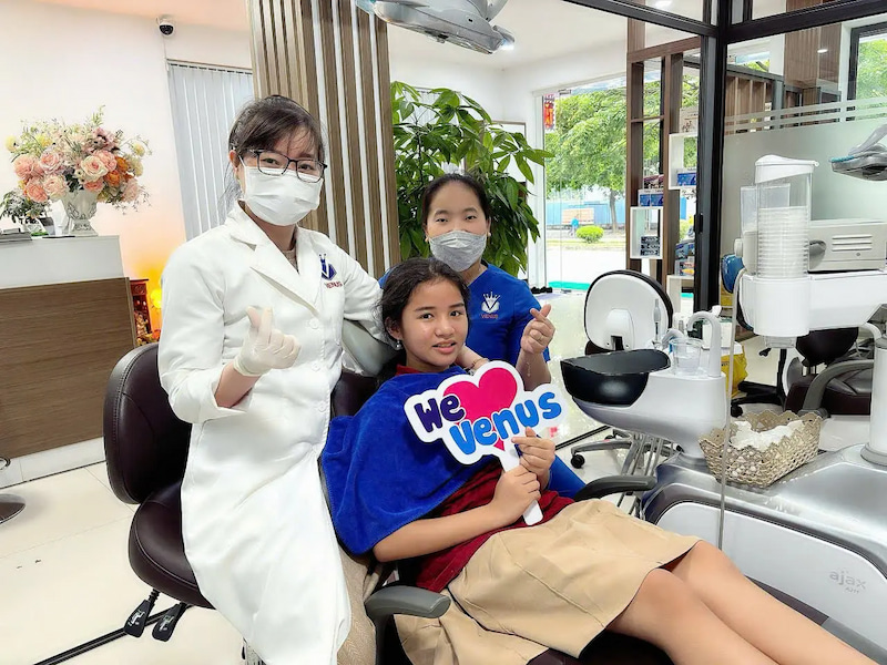 Nha khoa Venus có đội ngũ bác sĩ chuyên môn cao