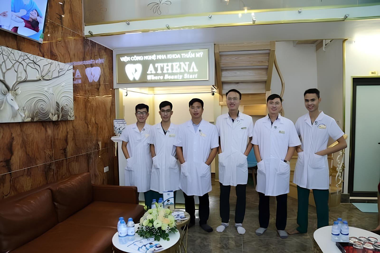 Viện công nghệ nha khoa thẩm mỹ Athena có đội ngũ bác sĩ chuyên môn giỏi