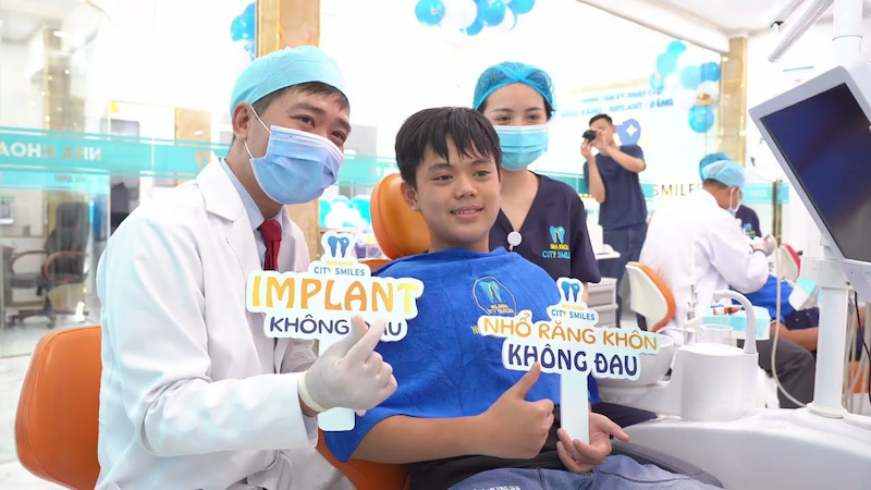 Bác sĩ tại Nha có chuyên môn cao, được đào tạo chuyên sâu với nhiều phương pháp chỉnh nha