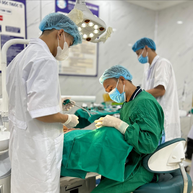 Nha khoa Đức Trọng là thương hiệu nha khoa lâu đời