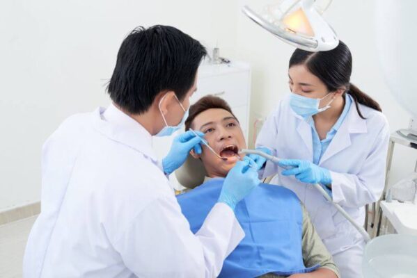 Thăm khám trực tiếp tại phòng khám hiểu rõ về dịch vụ