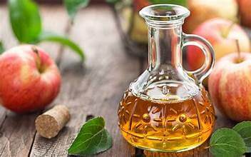                         Giấm táo mang đặc tính kháng khuẩn và làm sạch hiệu quả