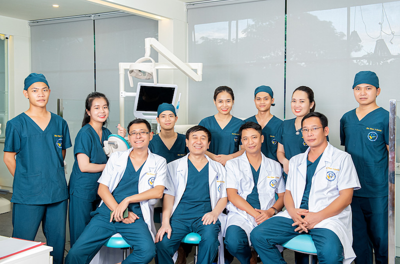 Đôi nét về nha khoa V-Dental sở hữu đội ngũ y bác sĩ chuyên nghiệp