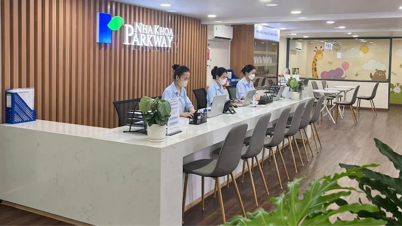 Nha khoa Parkway là hệ thống nha khoa quy mô lớn tại Việt Nam