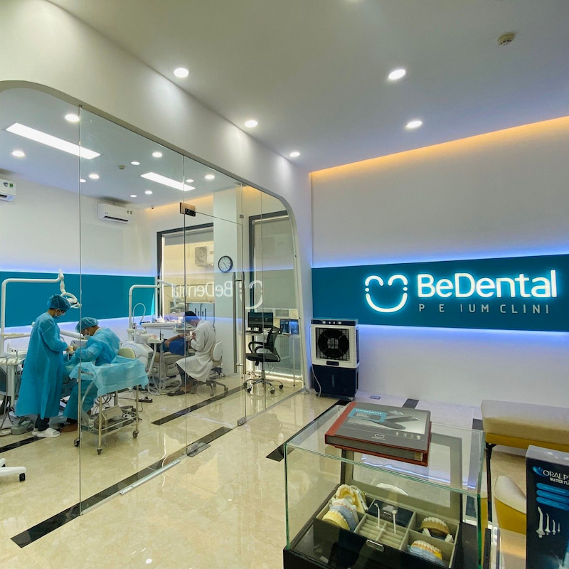 Nha khoa BeDental Hai Bà Trưng có không gian phòng chờ sạch sẽ, tiện nghi