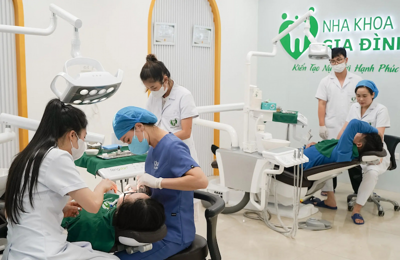 Nha khoa Gia Đình có đội ngũ bác sĩ chuyên môn cao