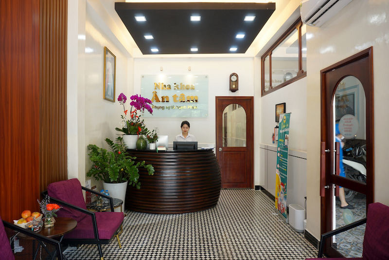 Nha khoa Ân Tâm có không gian chờ rộng rãi
